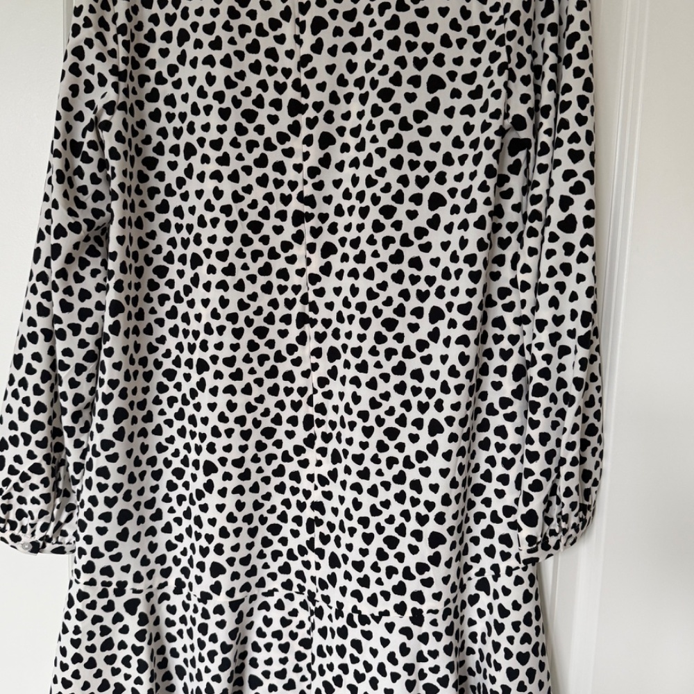 Loft Heart Pattern Dress - Picture 2 of 10